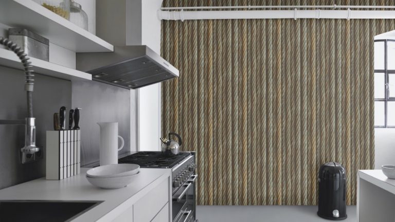 FACTORY III 939903 - Image 2